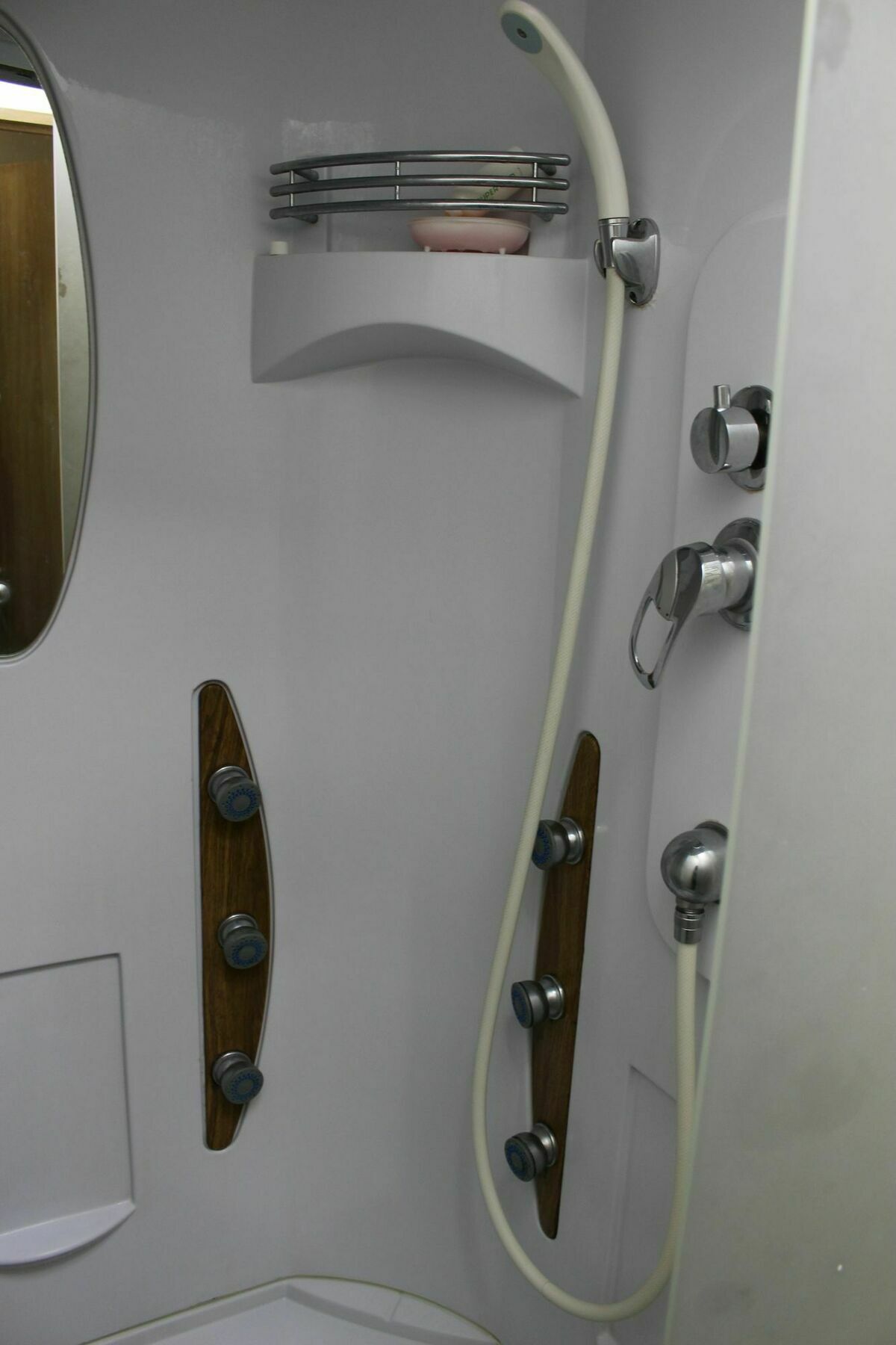 Gomaharu Guesthouse Osaka Exterior photo